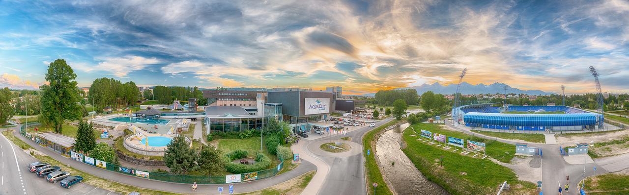 Hotel Aquacity Seasons Poprad Exterior photo